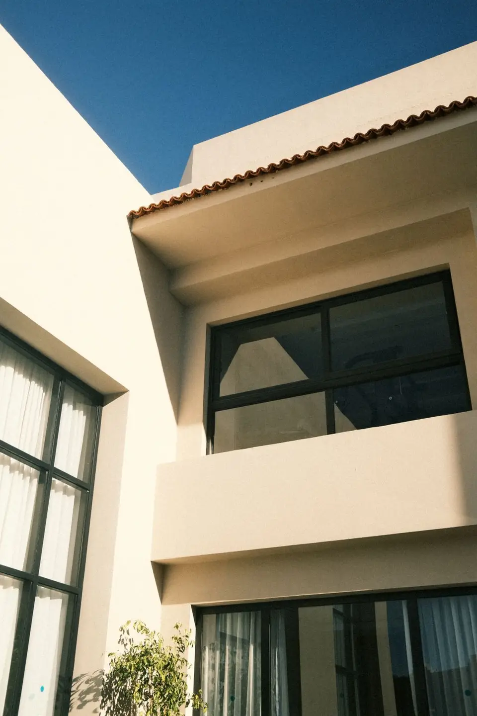 Fachada de una vivienda moderna